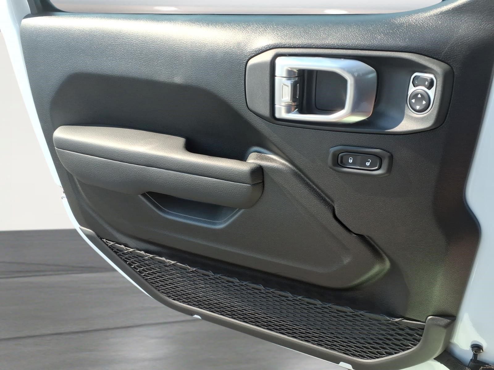 2026 Jeep Wrangler 4-Door Sport