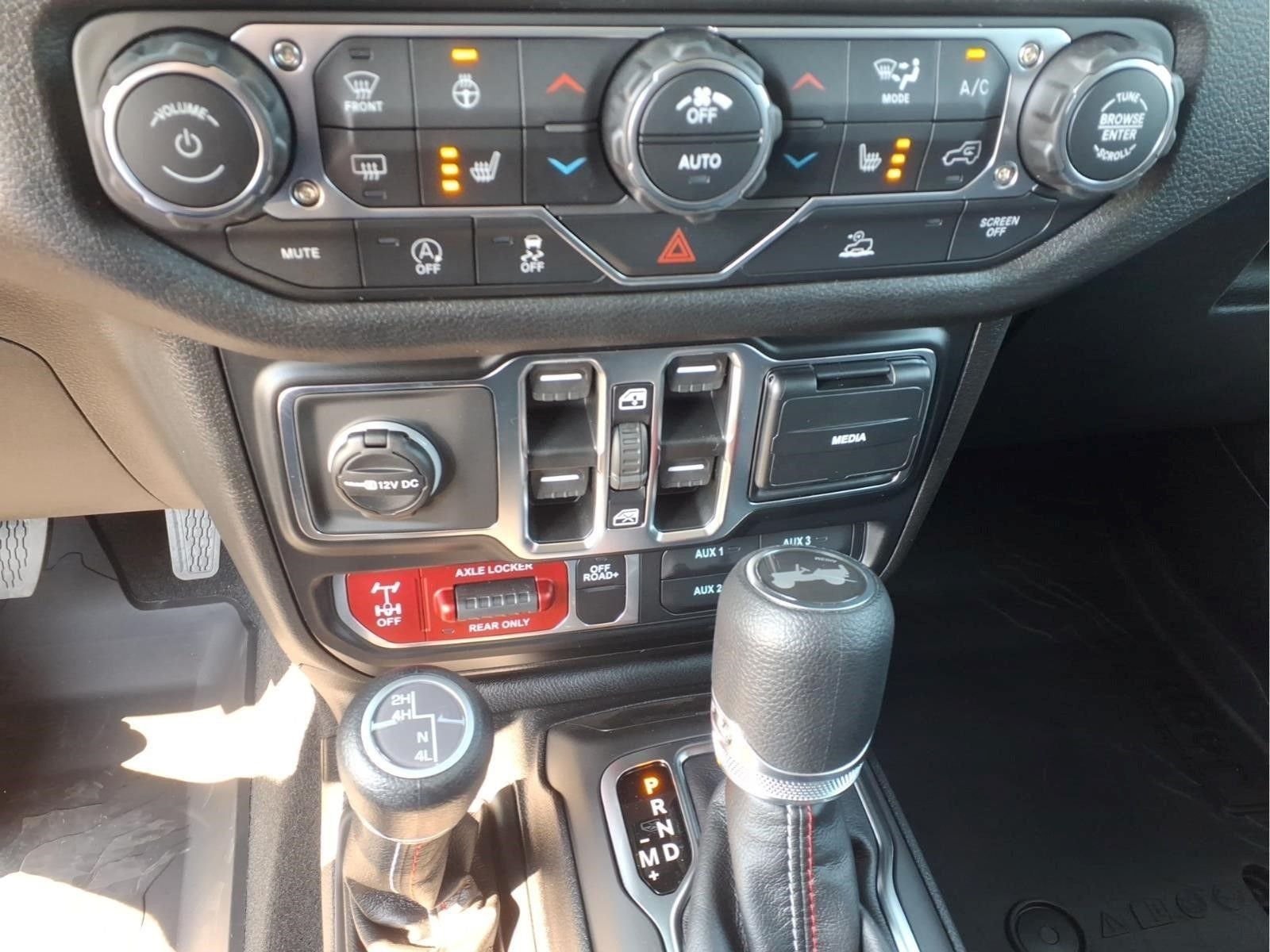 2026 Jeep Wrangler 4-Door Sport