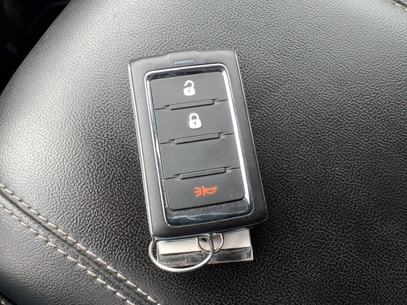 2023 Jeep Grand Cherokee Laredo 4x4