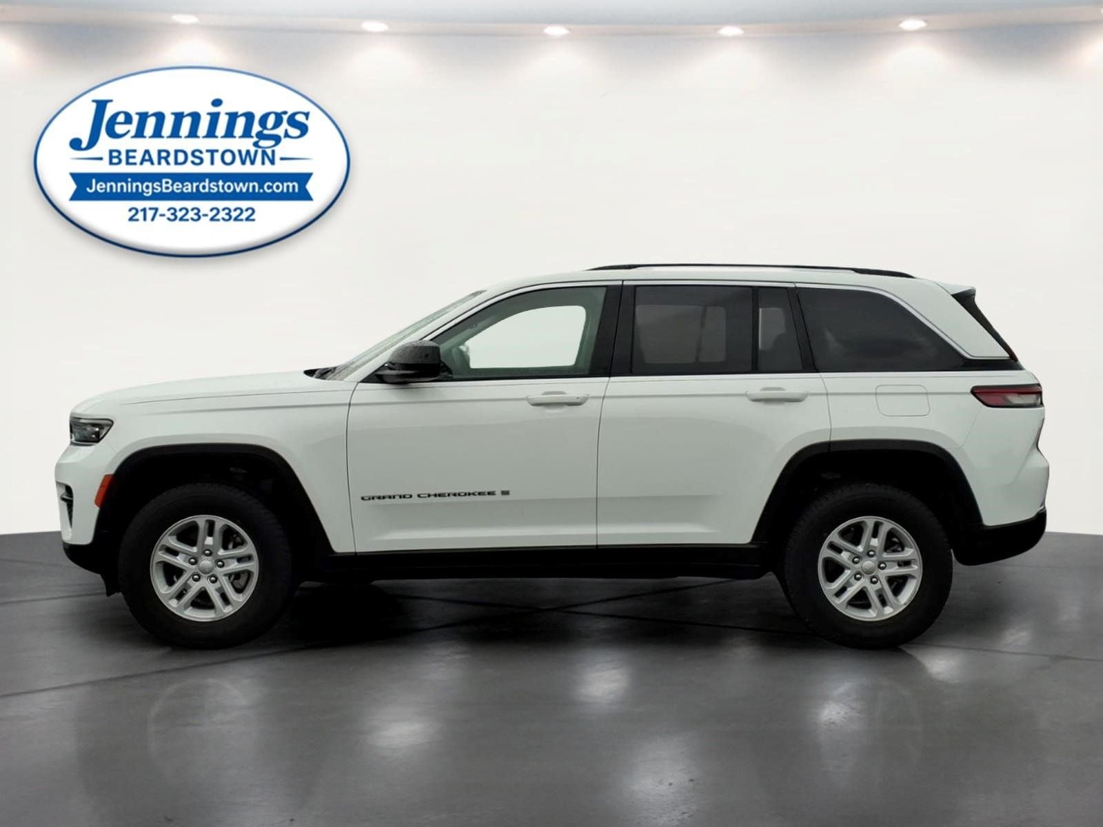 2023 Jeep Grand Cherokee Laredo 4x4