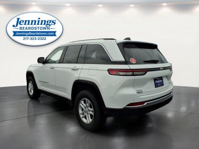2023 Jeep Grand Cherokee Laredo 4x4