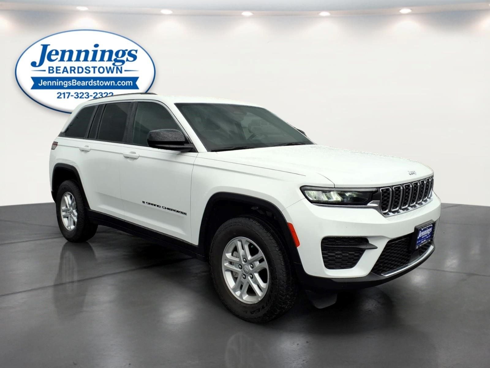 2023 Jeep Grand Cherokee Laredo 4x4
