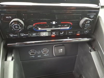 2027 Jeep Grand Cherokee GRAND CHEROKEE LAREDO 4X4