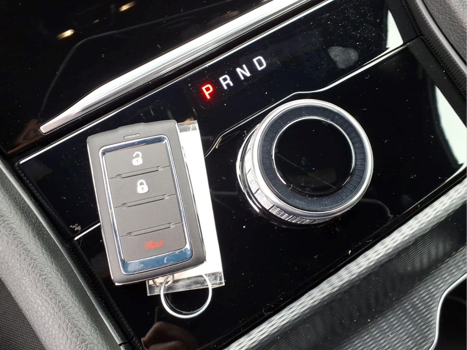 2027 Jeep Grand Cherokee GRAND CHEROKEE LAREDO 4X4