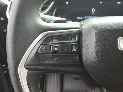 2023 Jeep Grand Cherokee Laredo 4x4