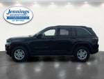 2023 Jeep Grand Cherokee Laredo 4x4
