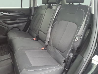 2023 Jeep Grand Cherokee Laredo 4x4