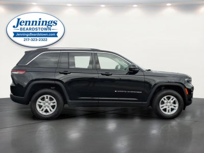 2023 Jeep Grand Cherokee Laredo 4x4