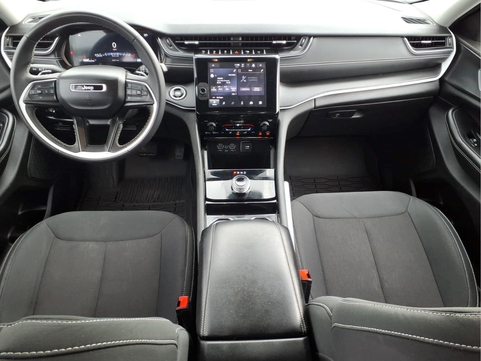 2023 Jeep Grand Cherokee Laredo 4x4
