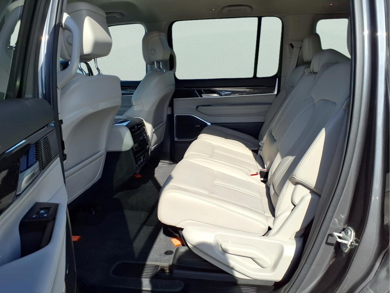 2024 Jeep Wagoneer Series I 4x4