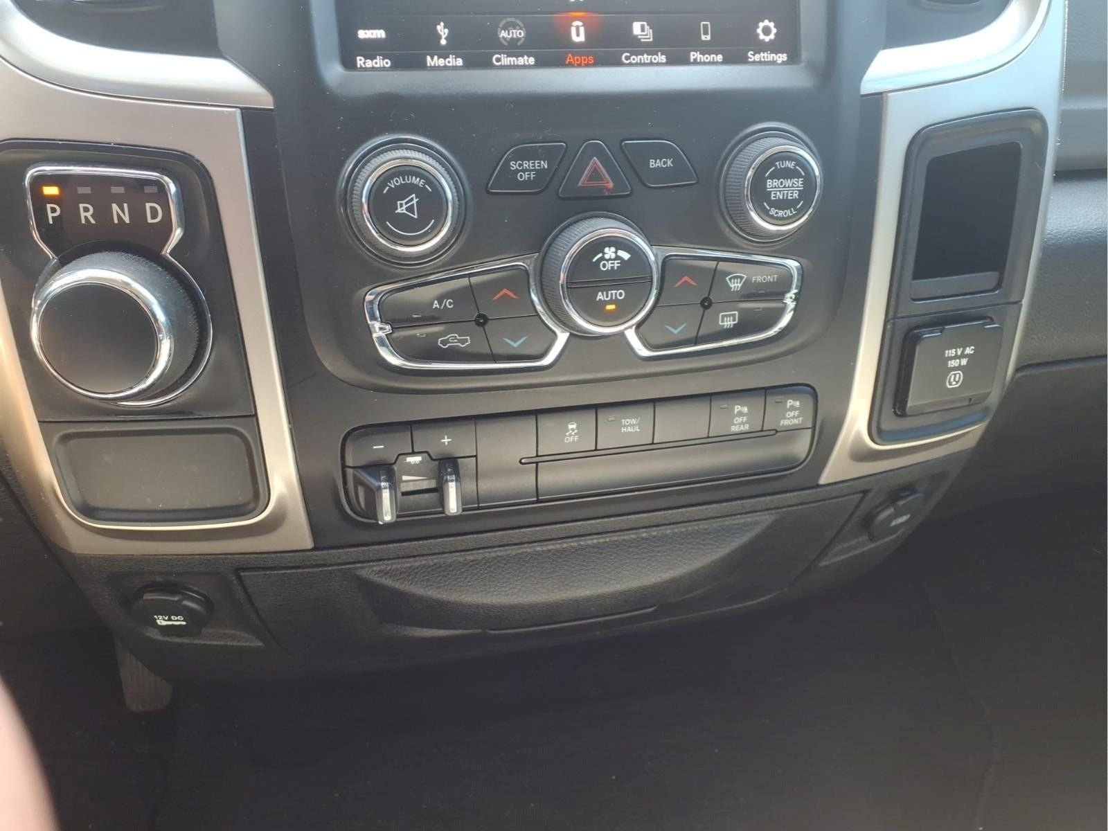 2019 RAM 1500 Classic Big Horn Crew Cab 4x2 6'4' Box