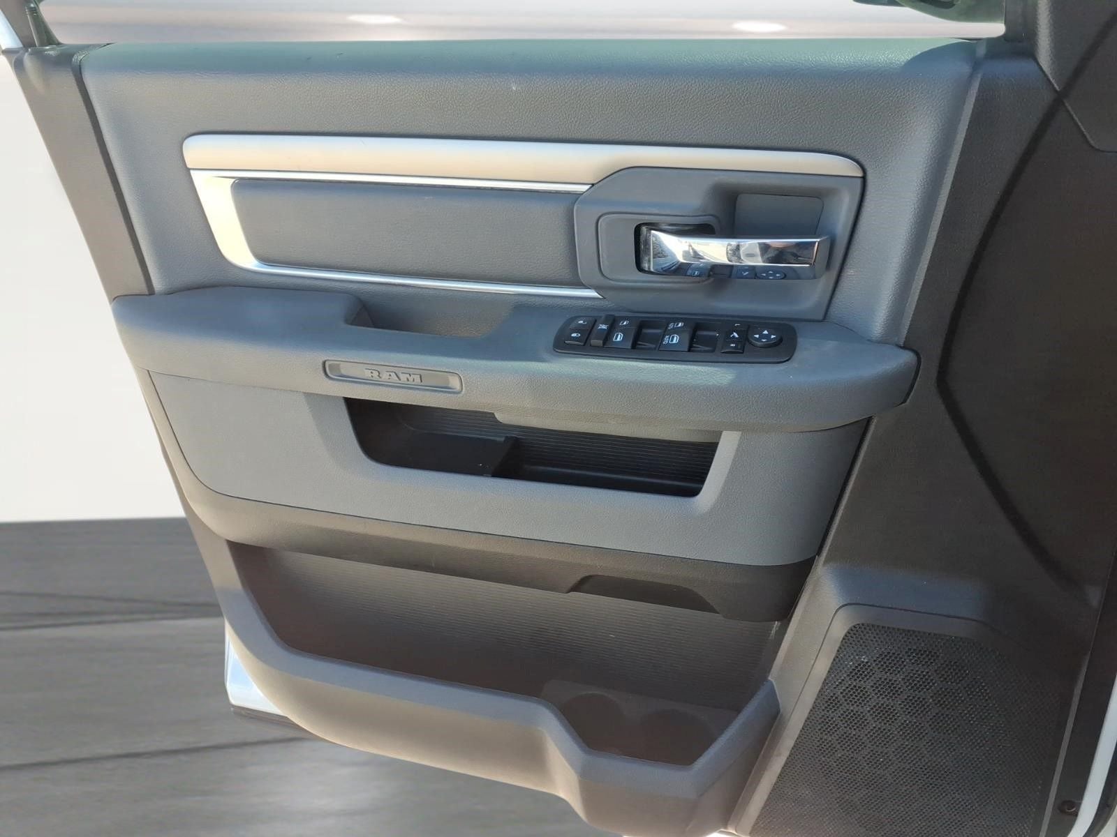 2019 RAM 1500 Classic Big Horn Crew Cab 4x2 6'4' Box