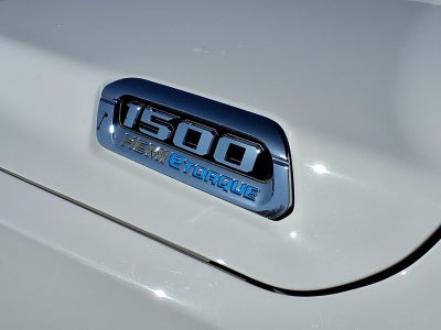 2024 RAM 1500 Big Horn Crew Cab 4x4 5'7' Box