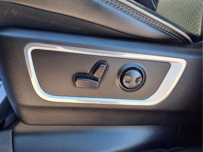 2022 RAM 1500 Laramie Crew Cab 4x4 5'7' Box