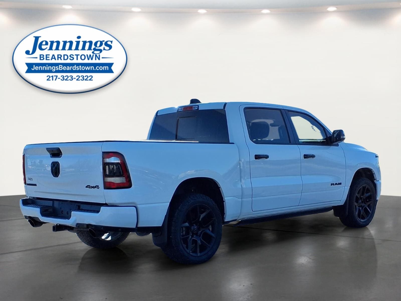 2022 RAM 1500 Laramie Crew Cab 4x4 5'7' Box