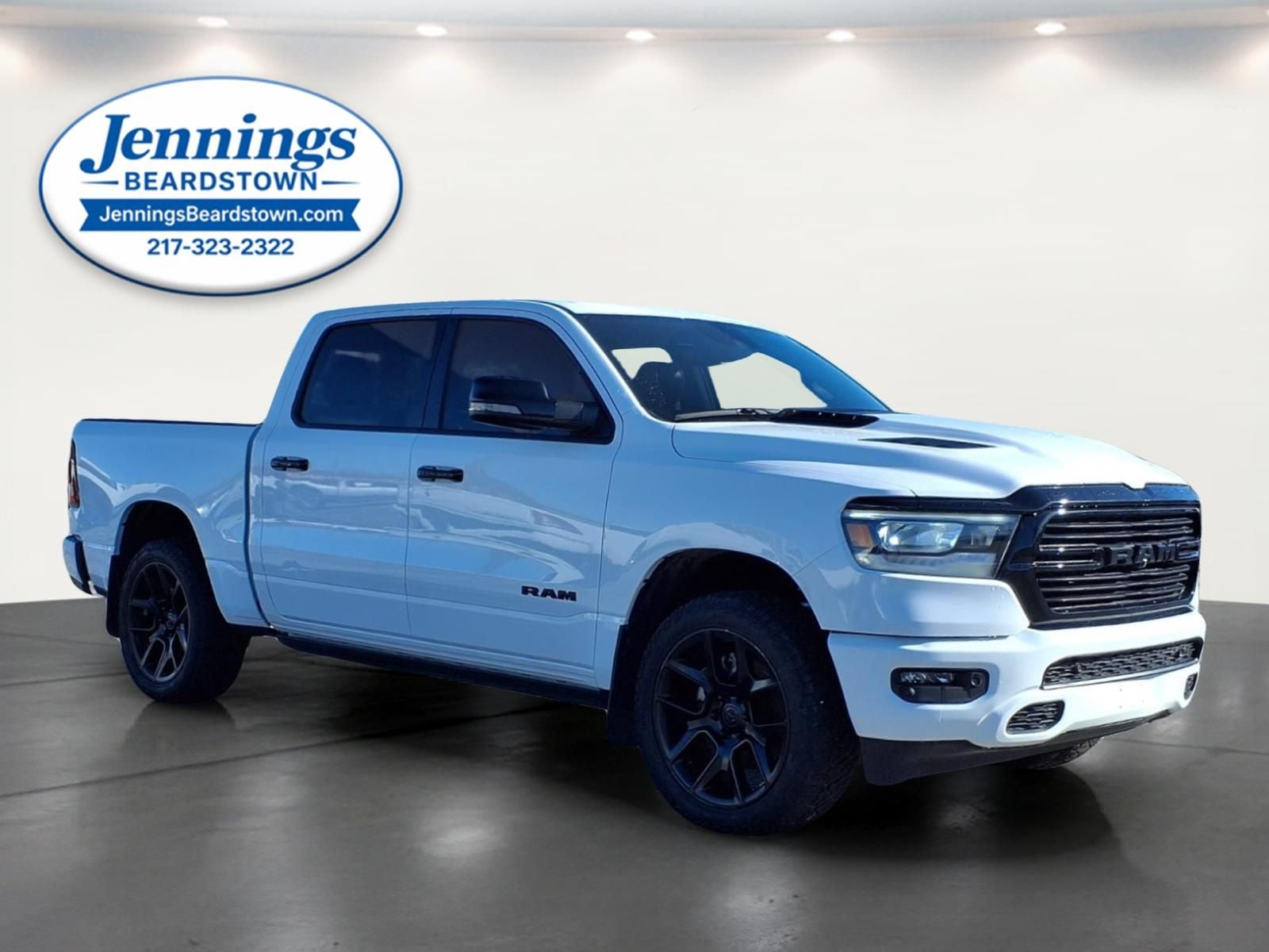 2022 RAM 1500 Laramie Crew Cab 4x4 5'7' Box