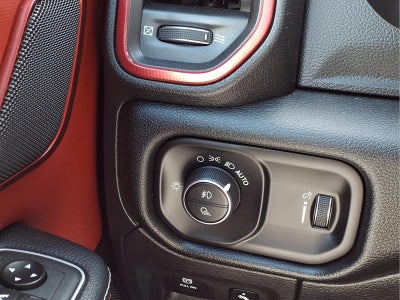 2020 RAM 1500 Rebel Crew Cab 4x4 5'7' Box