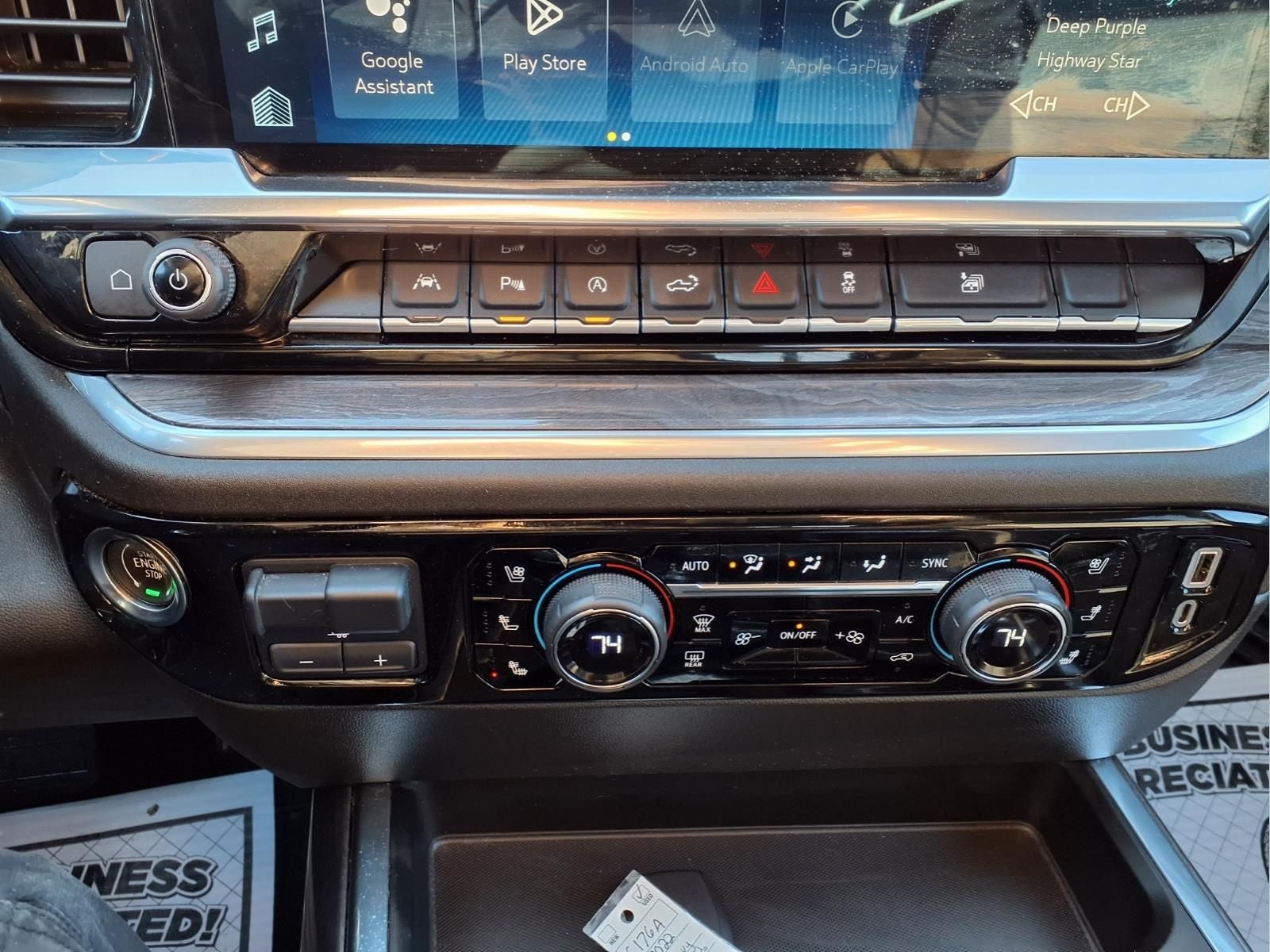 2022 Chevrolet Silverado 1500 4WD Crew Cab Short Bed LTZ