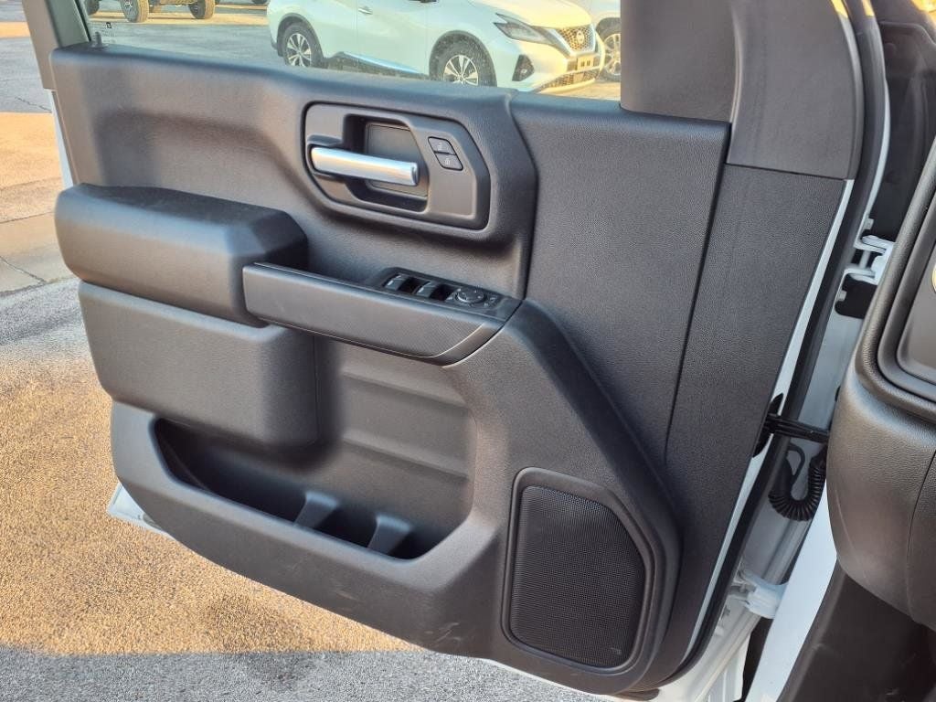 2024 GMC Sierra 2500HD 2WD Double Cab Long Bed Pro
