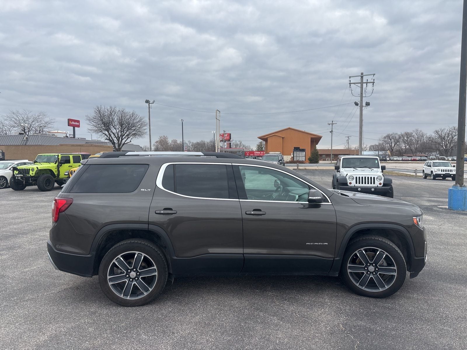 2020 GMC Acadia FWD SLT
