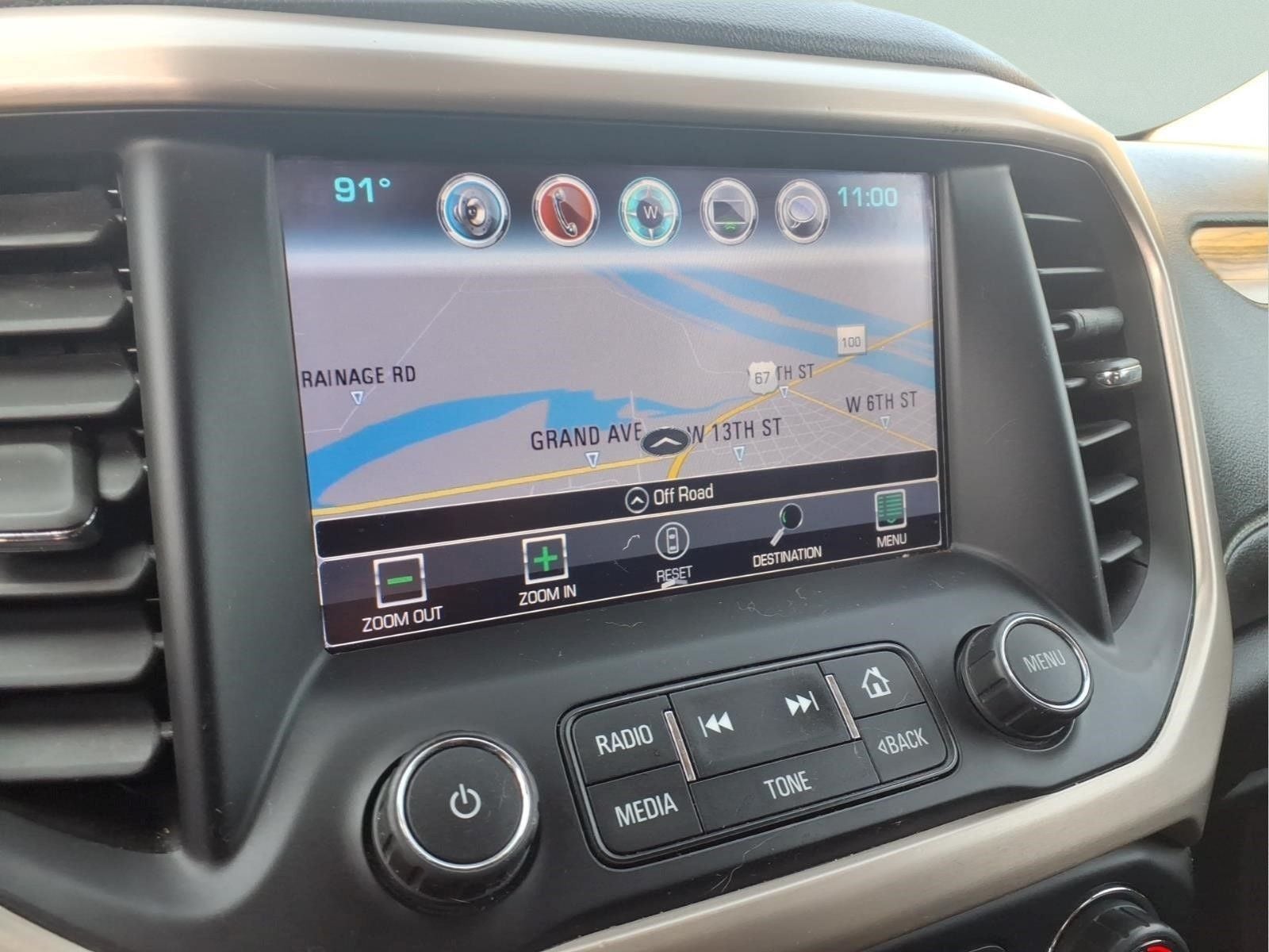 2019 GMC Acadia Denali