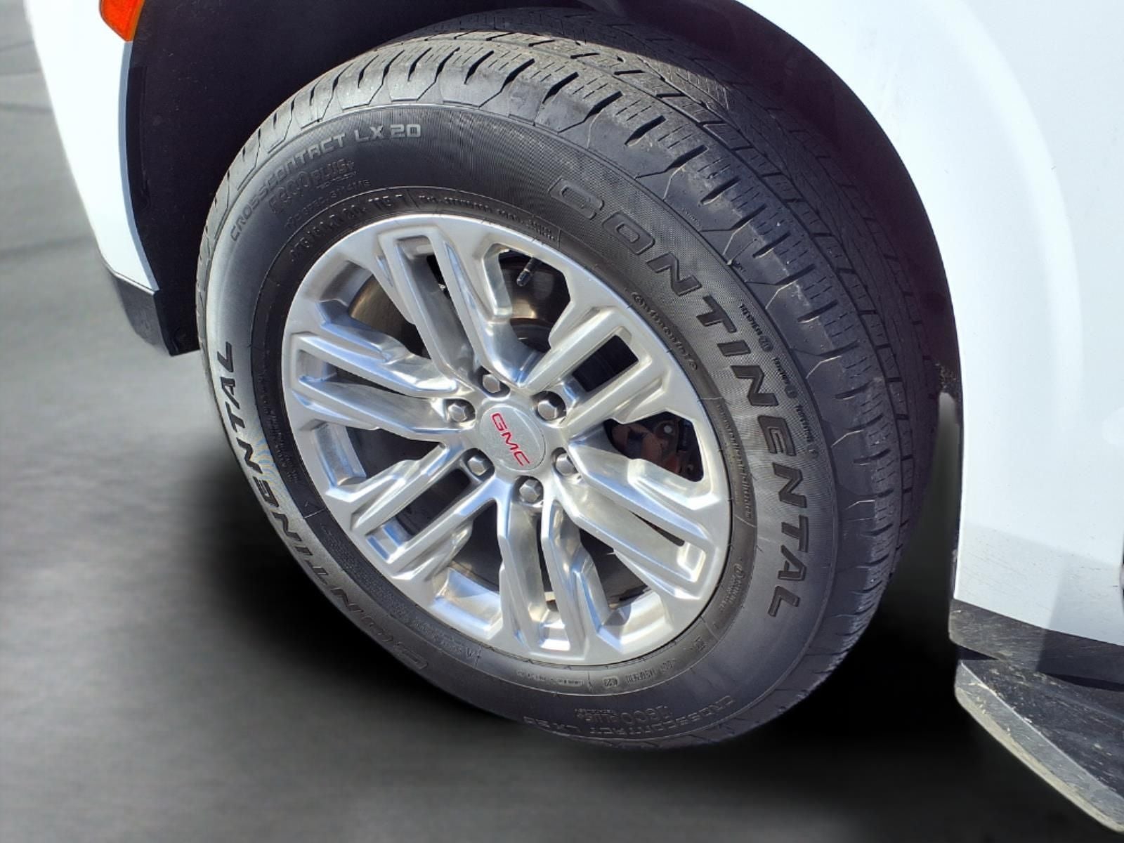 2022 GMC Yukon 4WD SLT