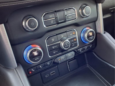 2022 GMC Yukon 4WD SLT