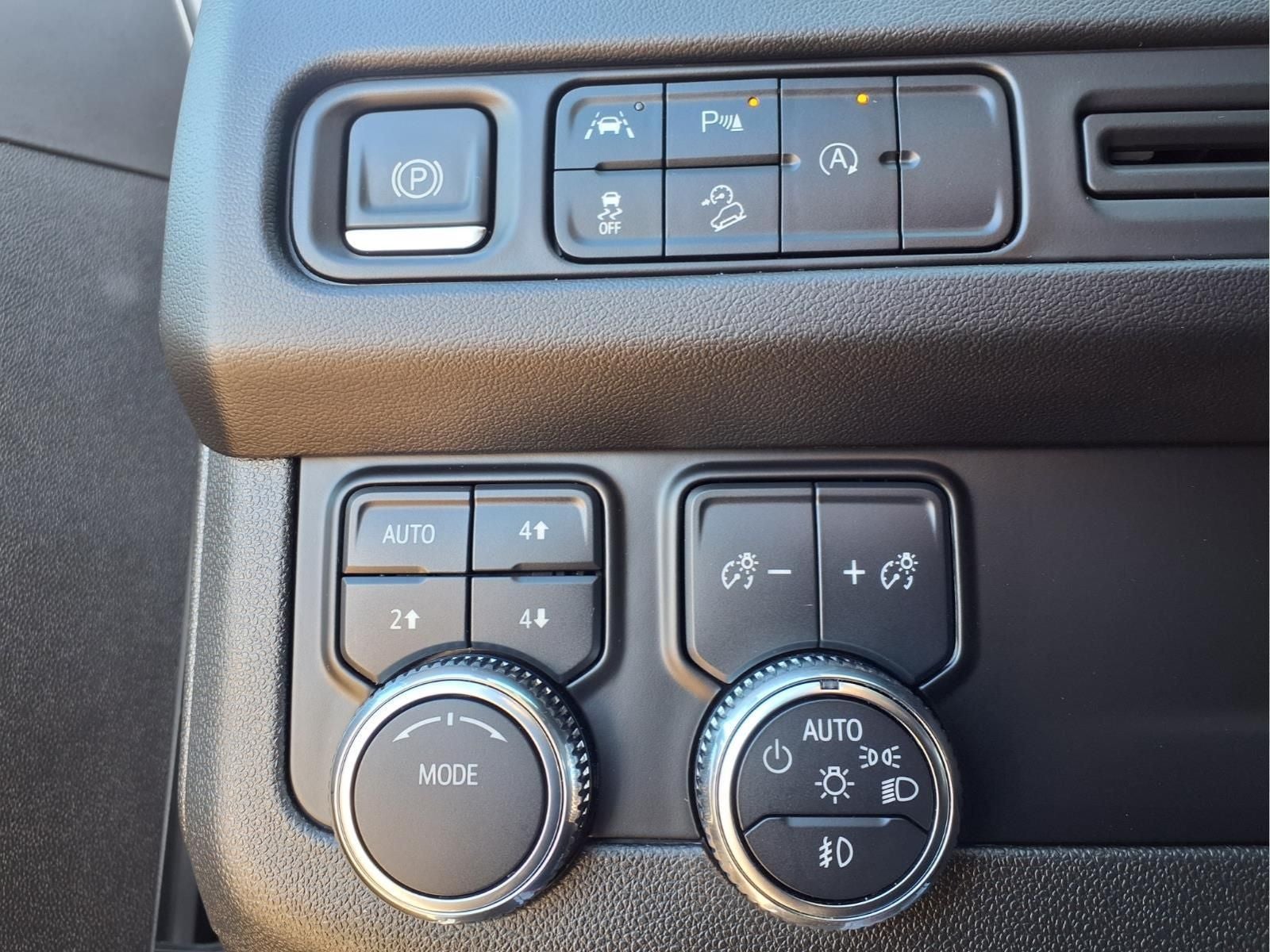 2023 GMC Yukon 4WD AT4