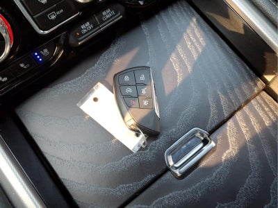 2022 GMC Yukon XL 4WD Denali