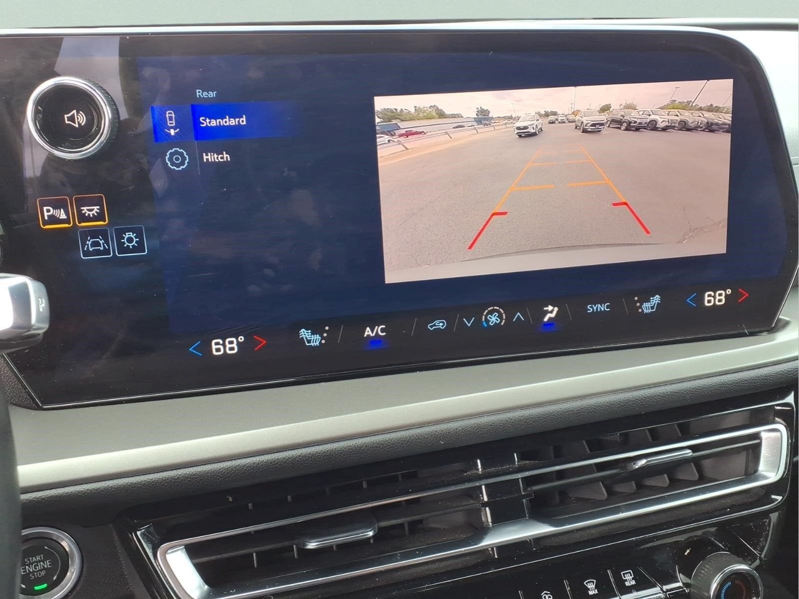 2025 Chevrolet Traverse FWD LT