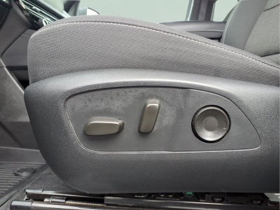 2025 Chevrolet Traverse FWD LT