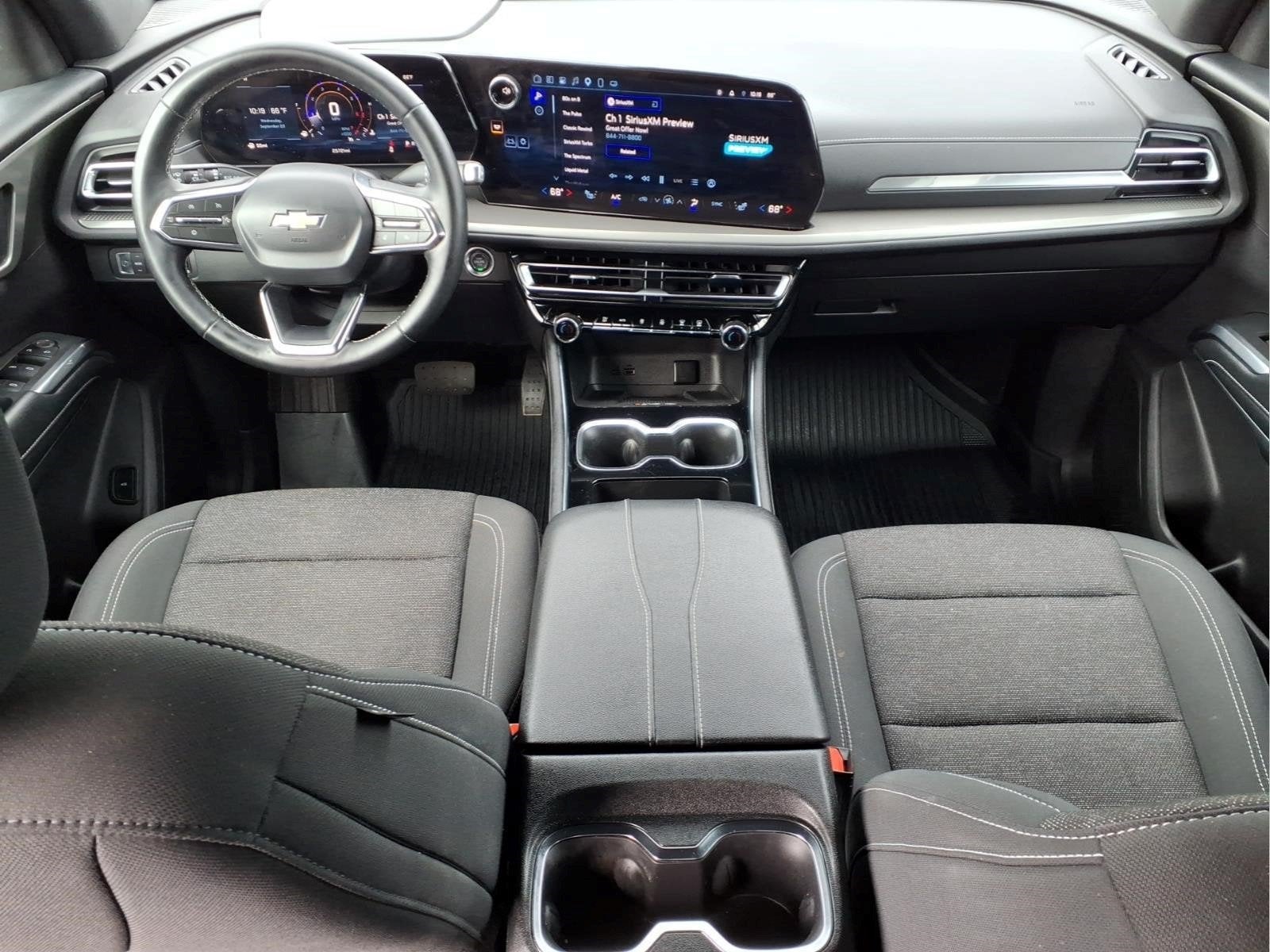 2025 Chevrolet Traverse FWD LT