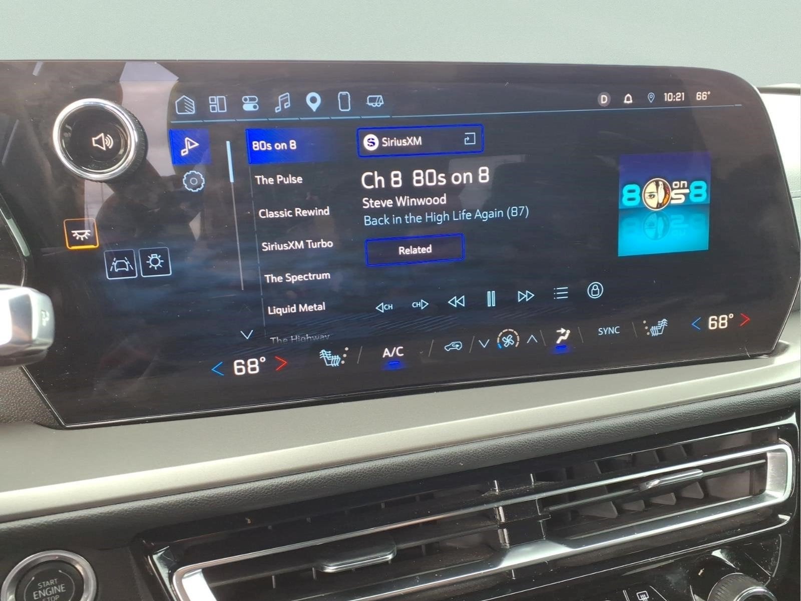 2025 Chevrolet Traverse FWD LT