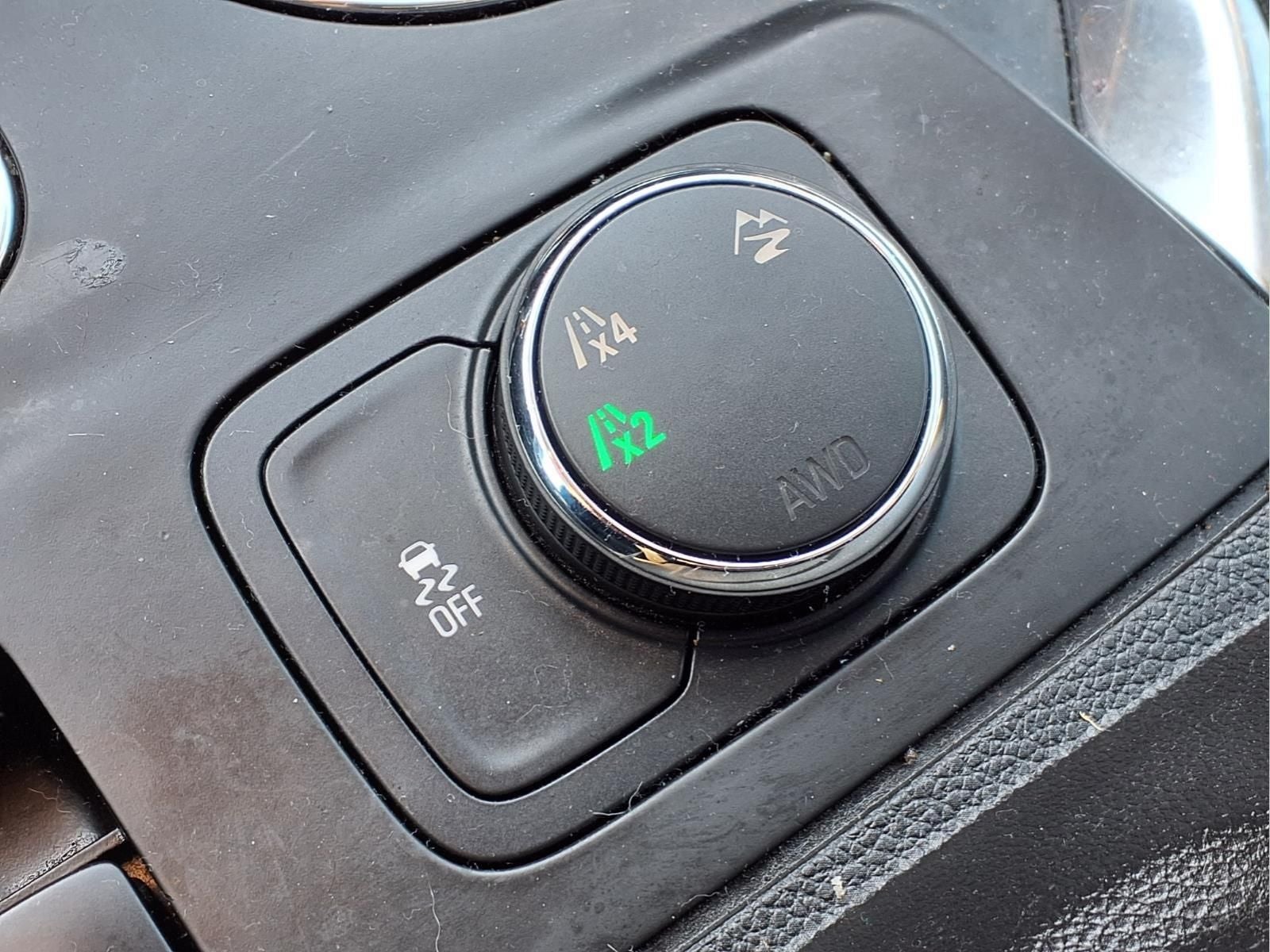 2021 Chevrolet Traverse AWD LS