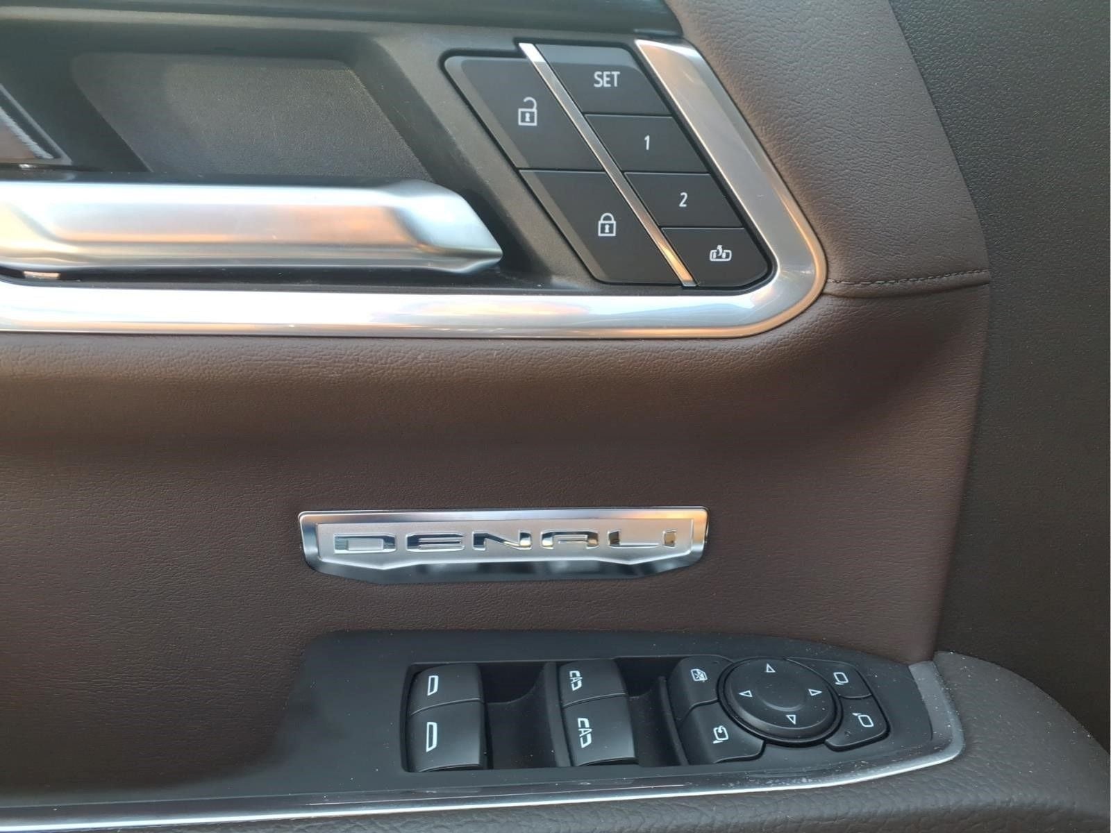 2025 GMC Sierra 1500 4WD Crew Cab Short Box Denali
