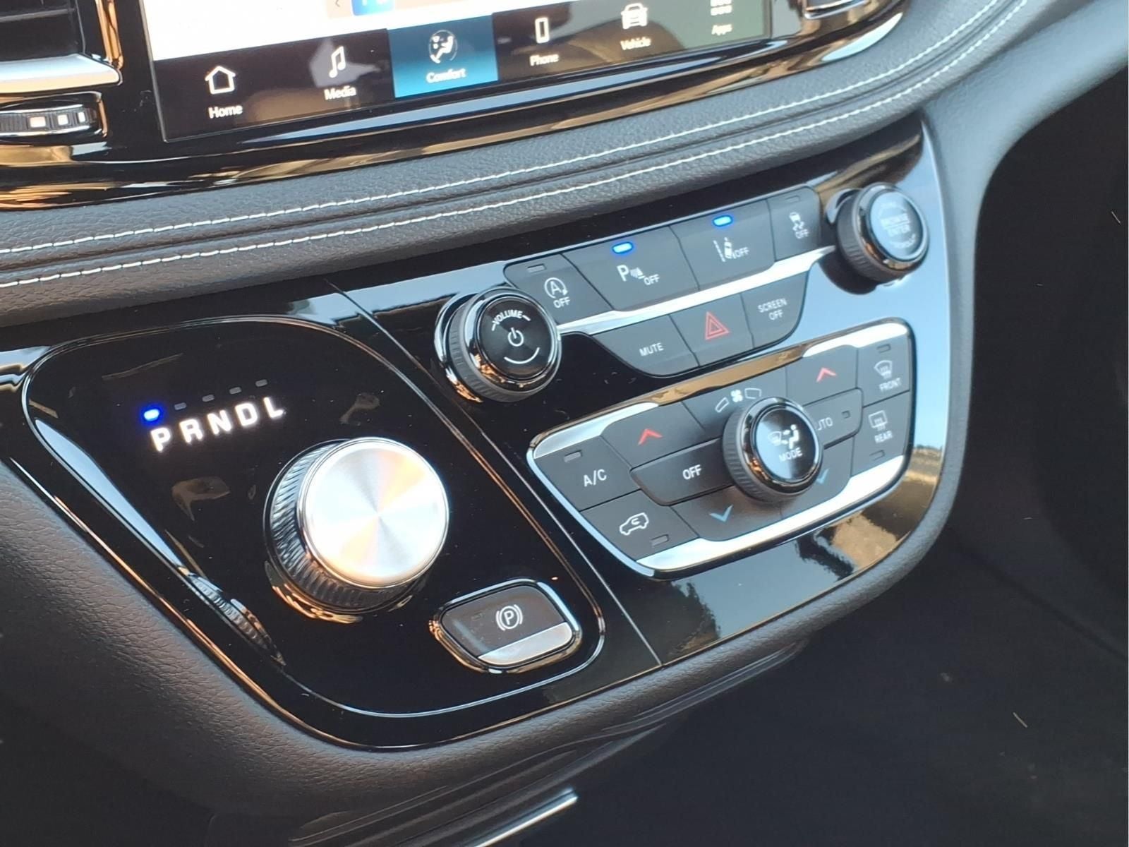 2026 Chrysler Pacifica PACIFICA SELECT AWD