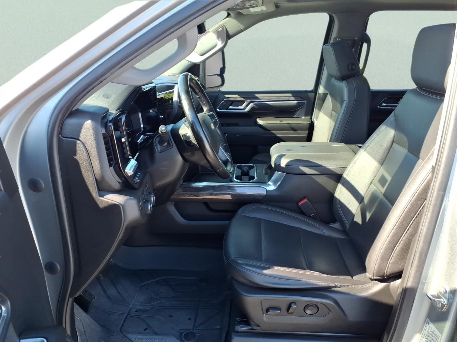 2024 Chevrolet Silverado 2500HD 4WD Crew Cab Standard Bed LTZ