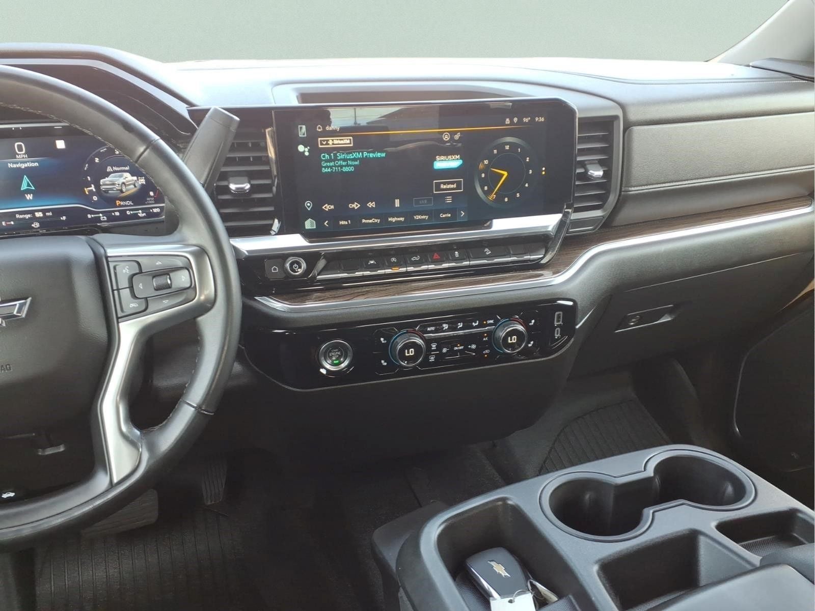 2023 Chevrolet Silverado 1500 4WD Crew Cab Short Bed RST