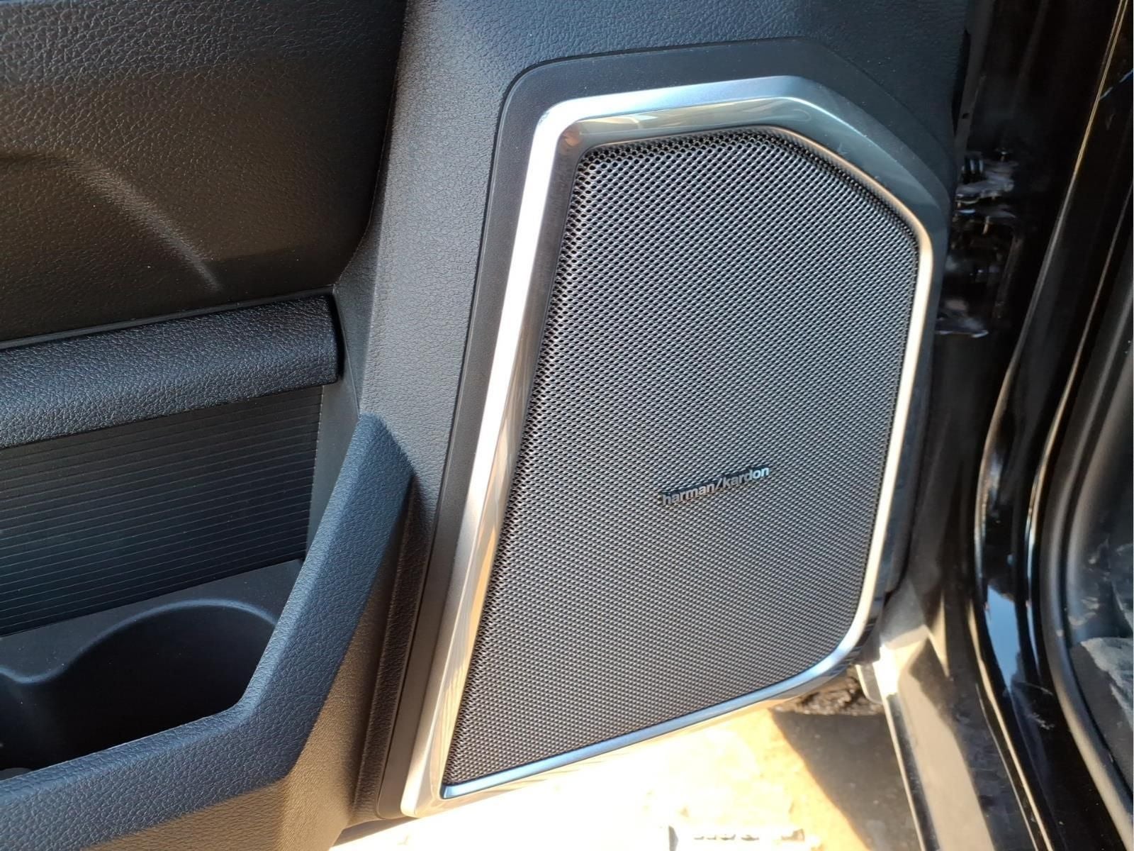 2025 RAM Ram 3500 RAM 3500 LARAMIE CREW CAB 4X4 6'4' BOX