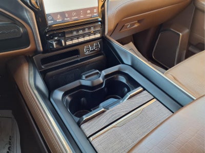 2022 RAM 3500 Limited Longhorn Crew Cab 4x4 8' Box