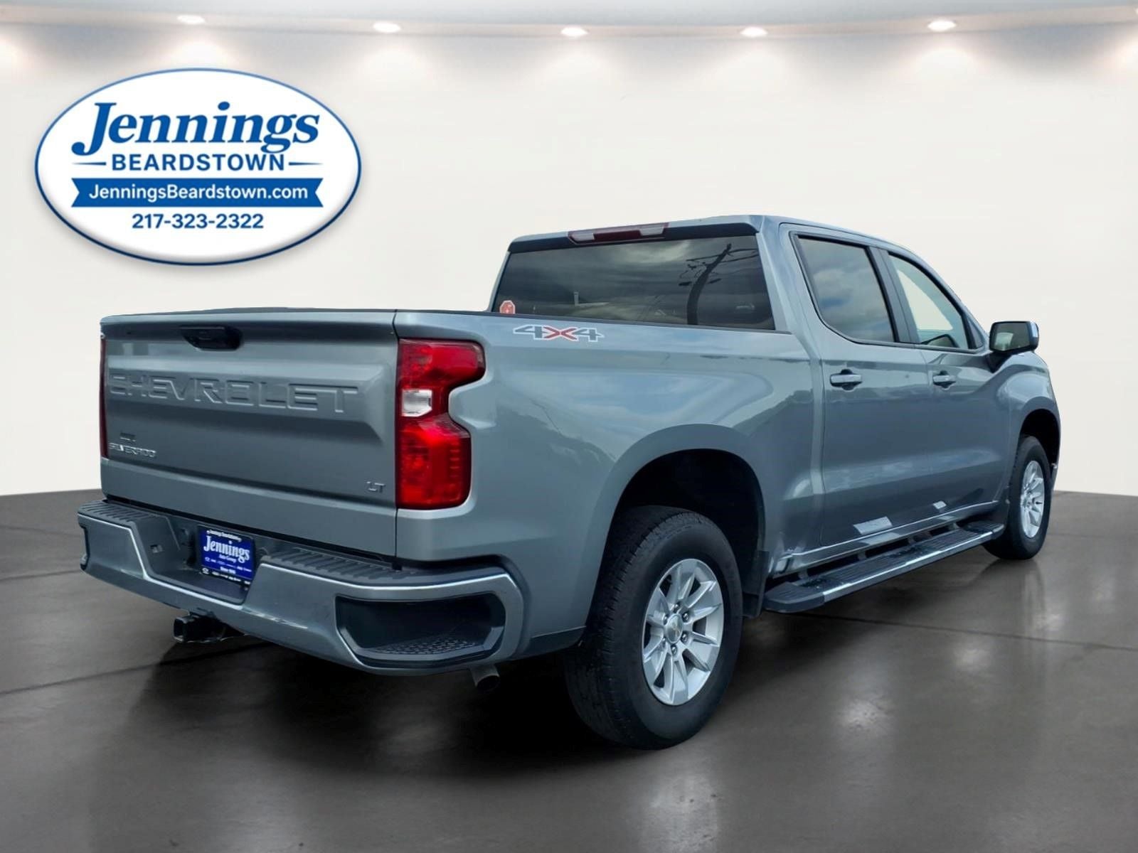 2023 Chevrolet Silverado 1500 4WD Crew Cab Standard Bed LT