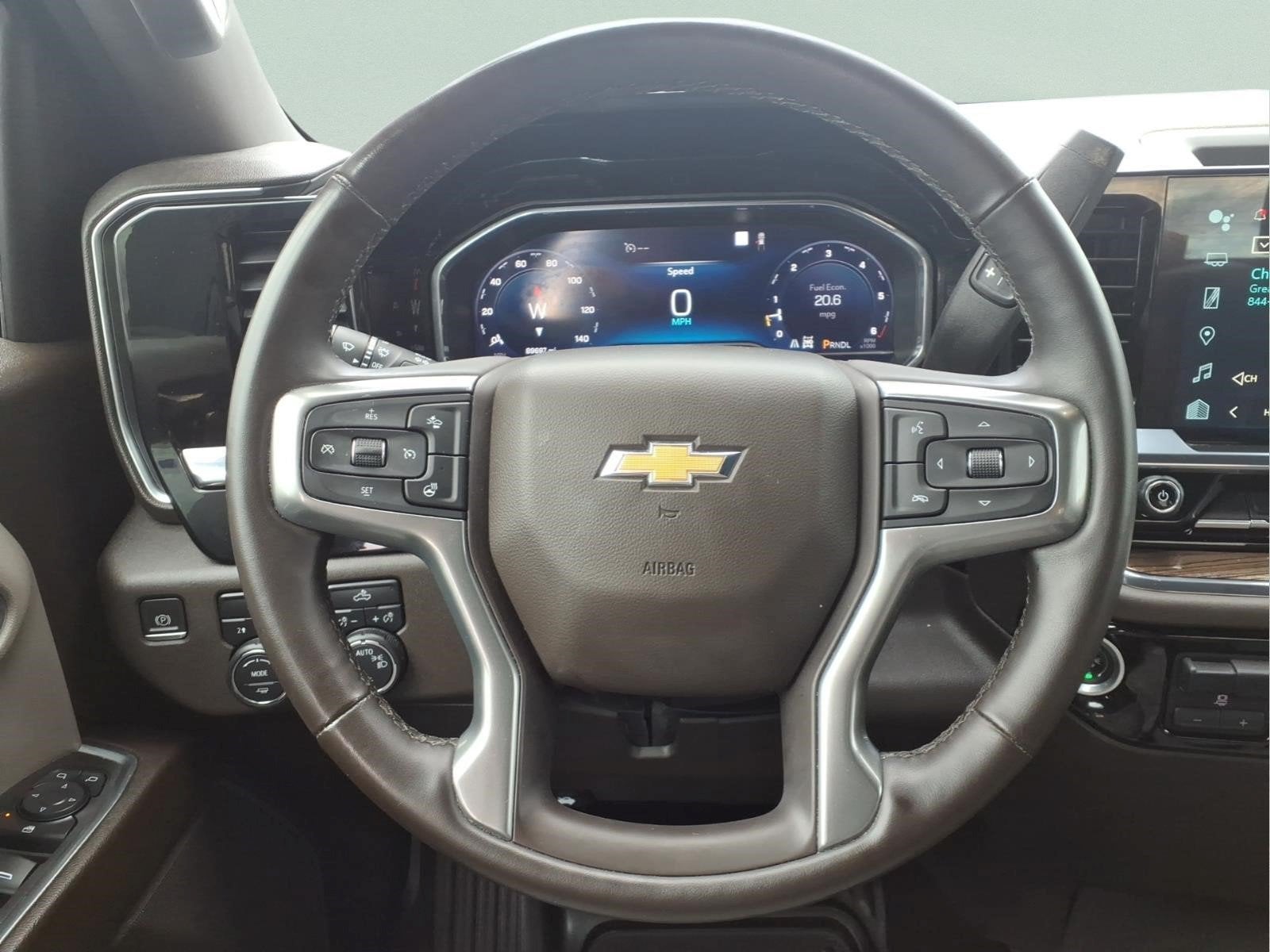 2023 Chevrolet Silverado 1500 4WD Crew Cab Standard Bed LT