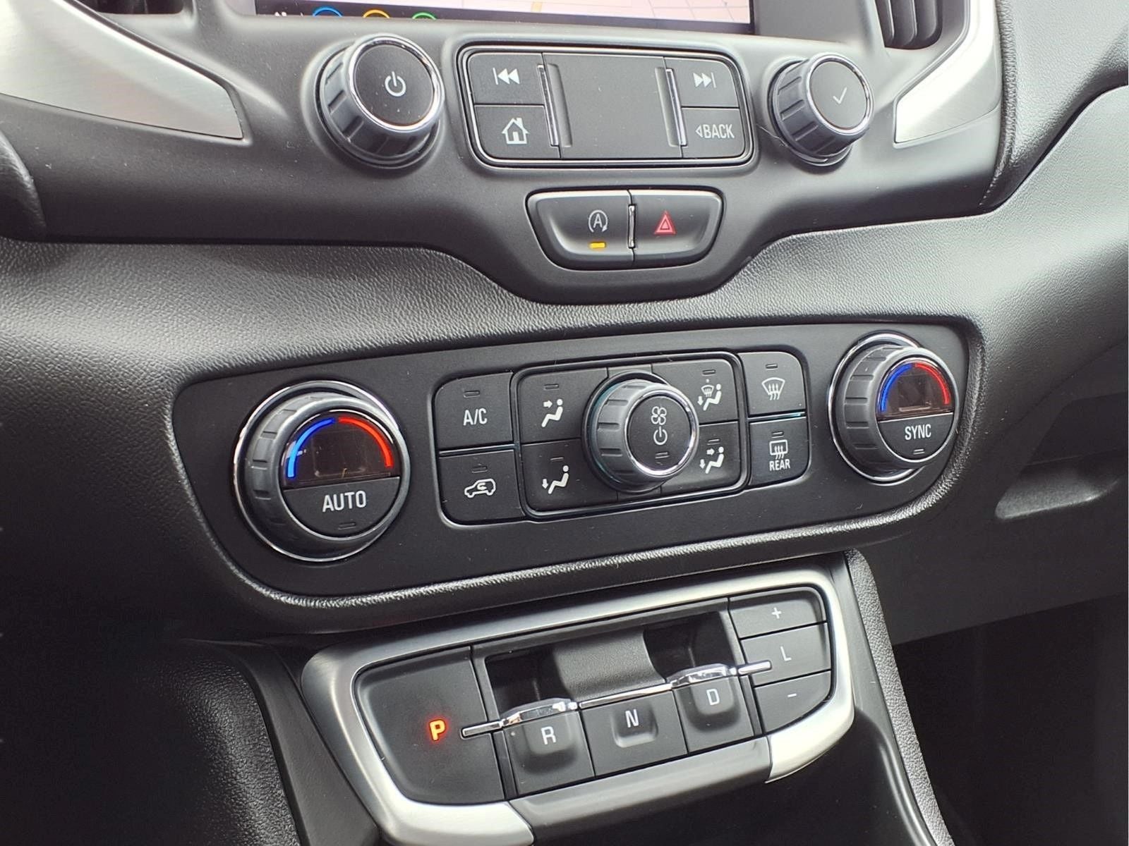 2022 GMC Terrain FWD SLE