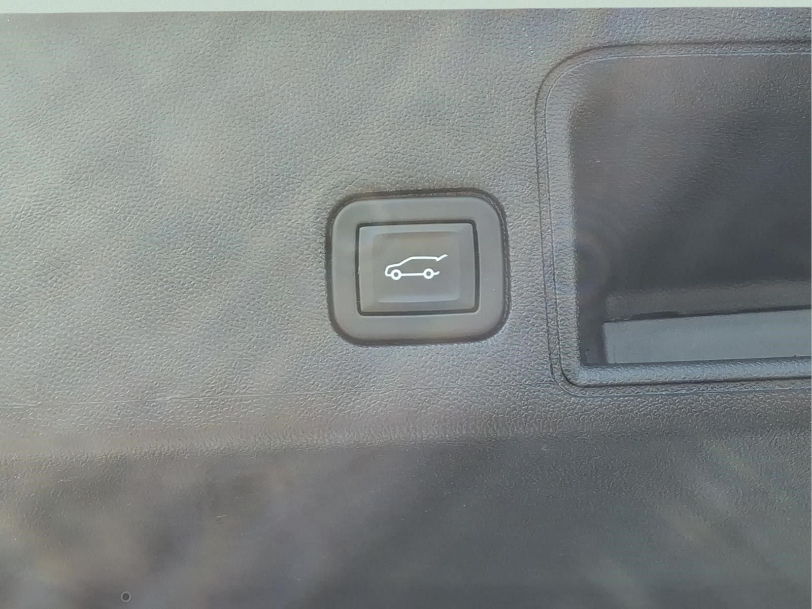 2023 GMC Terrain AWD AT4