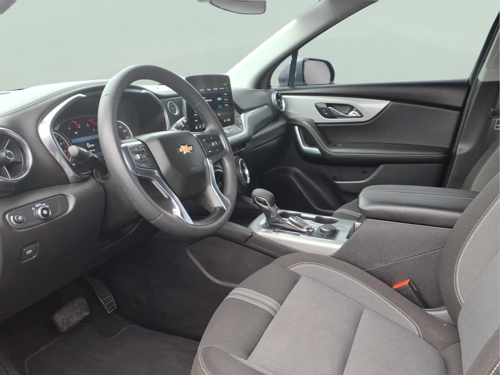 2025 Chevrolet Blazer FWD 2LT