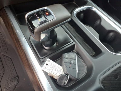 2025 GMC Sierra 1500 4WD Crew Cab Short Box SLT