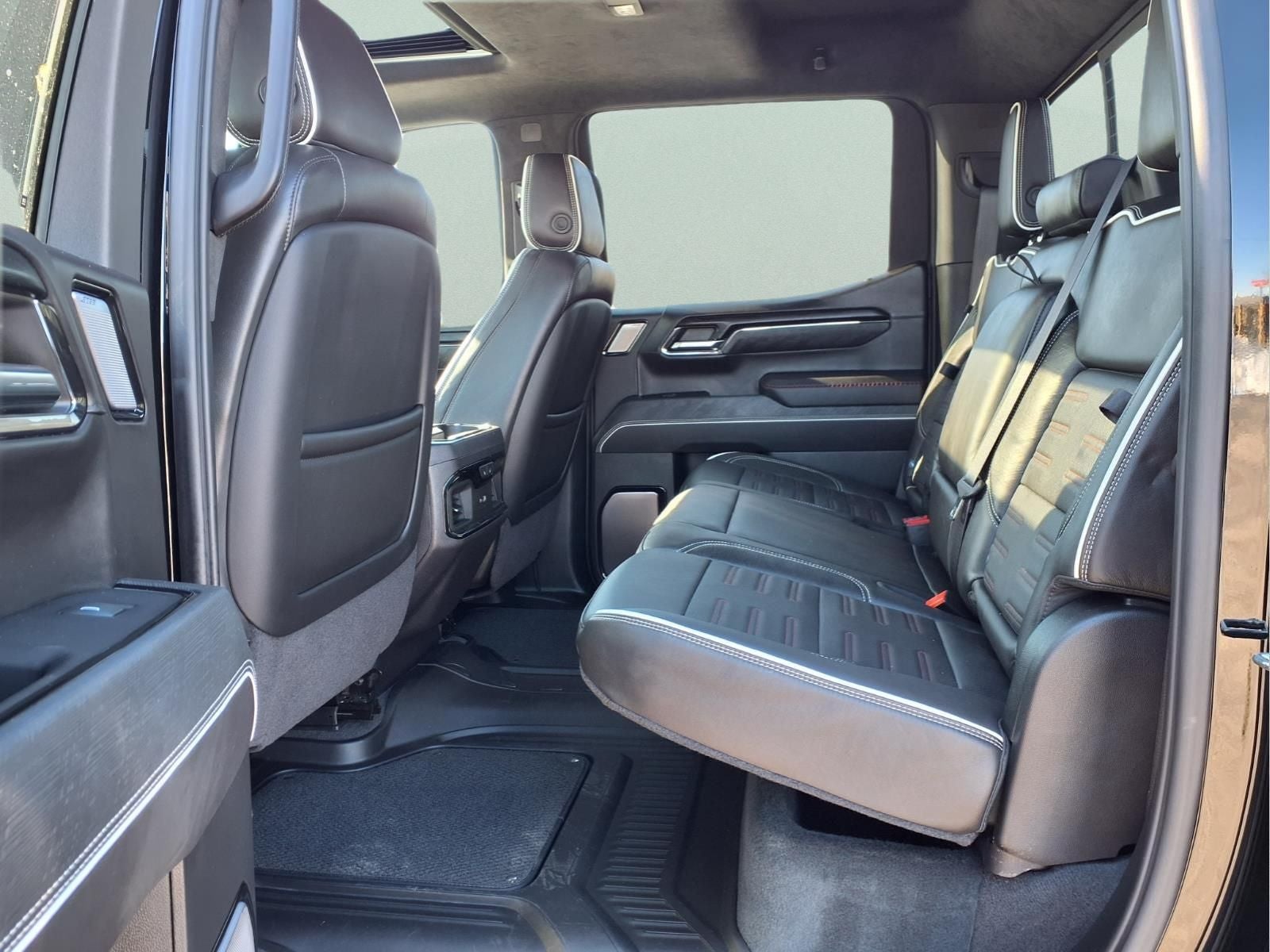 2024 GMC Sierra 1500 4WD Crew Cab Short Box AT4X