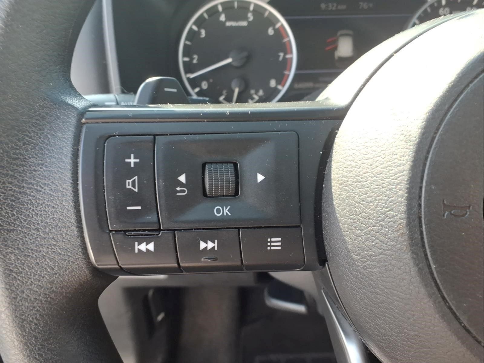 2024 Nissan Rogue S FWD