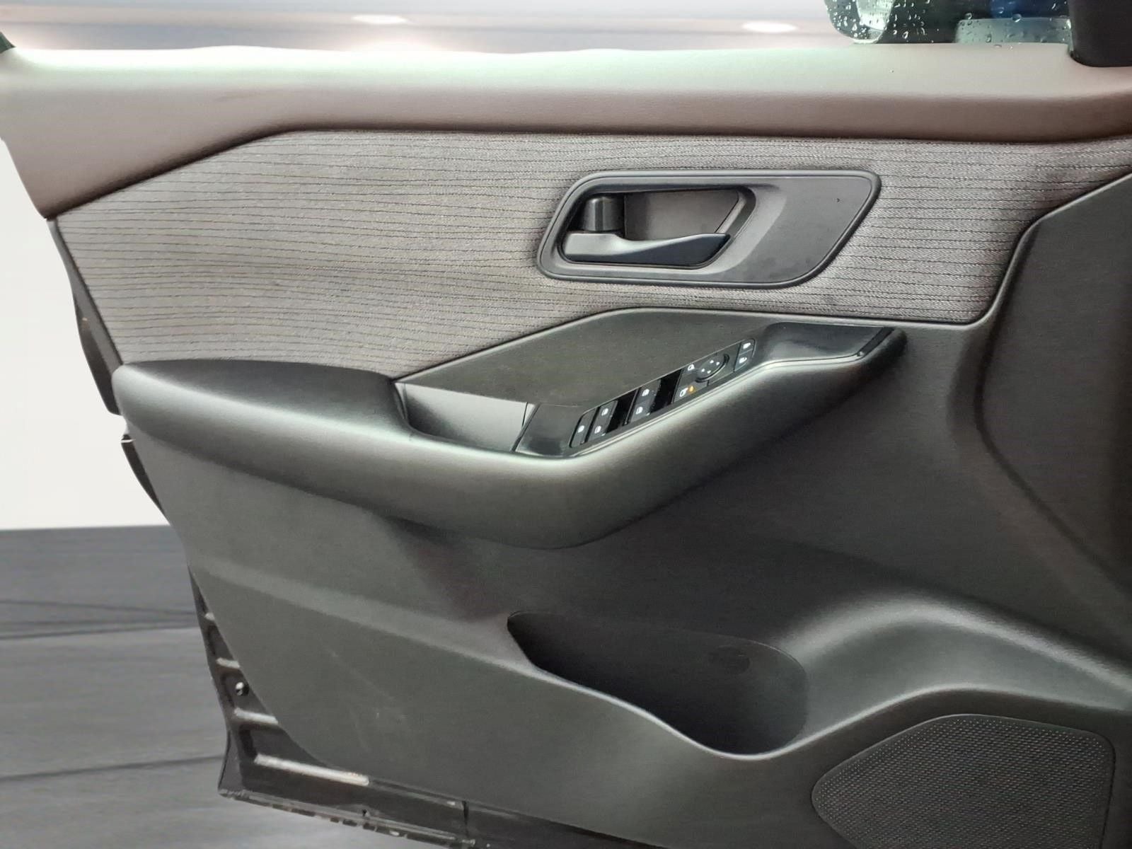 2023 Nissan Rogue S Intelligent AWD