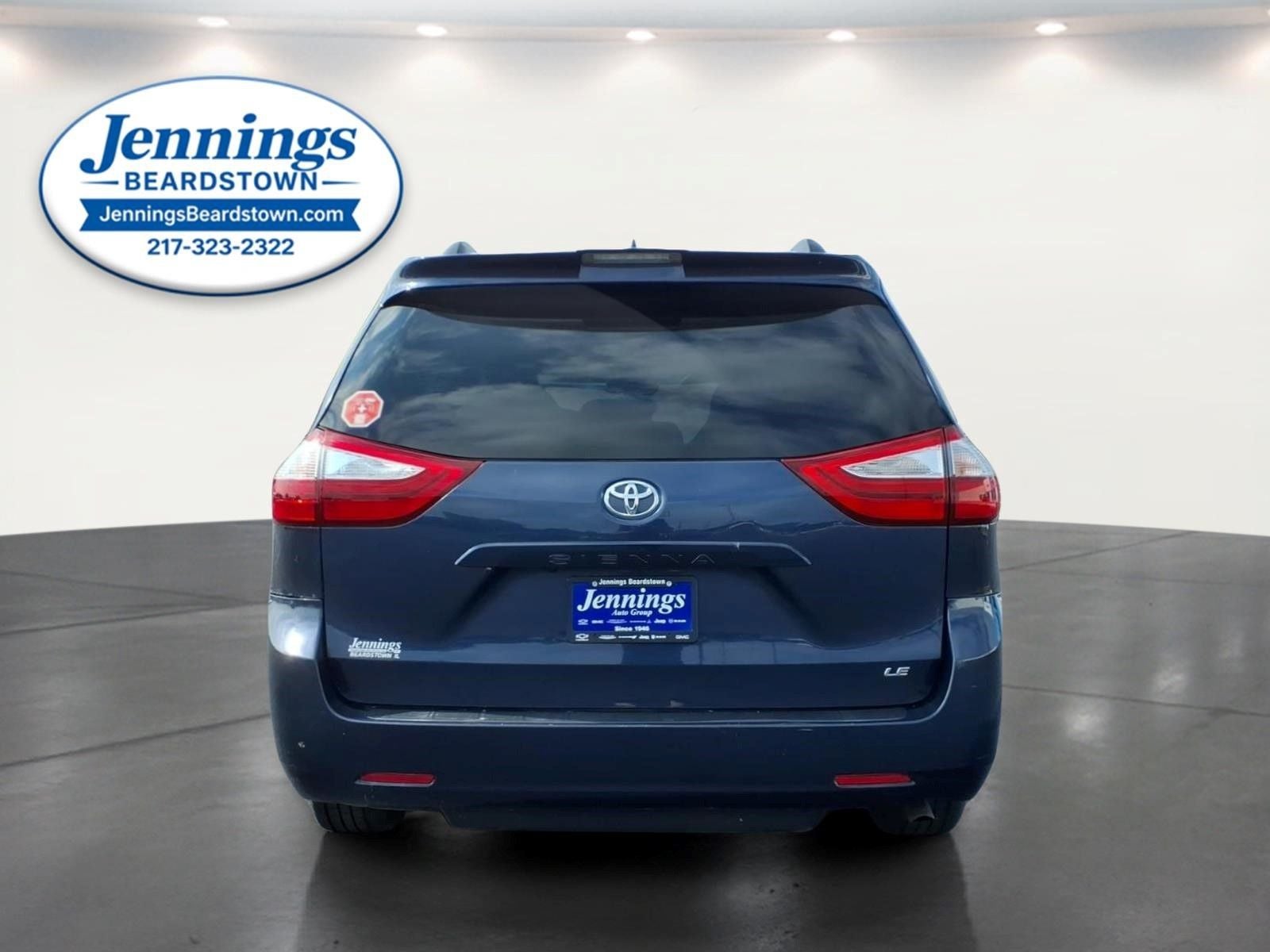 2018 Toyota Sienna LE 8 Passenger